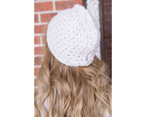 Жіноча однотонна шапка, молочного кольору, 167R010